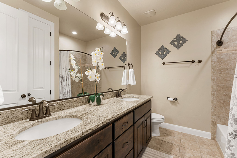 Main Floor Bathroom